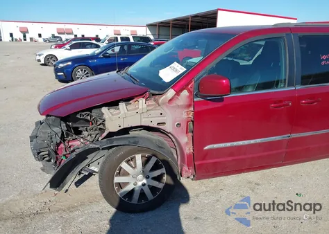 2013 Chrysler Town & Country Touring from USA, damaged, VIN 2C4RC1BG0DR741937
